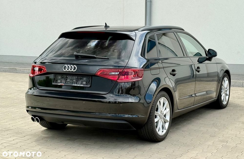 Audi A3 Sportback 2.0 TDI S tronic design - 18