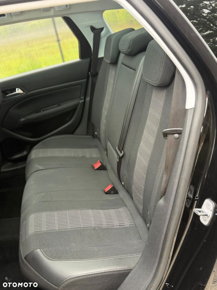 Peugeot 308 1.5 BlueHDi Allure S&S - 13