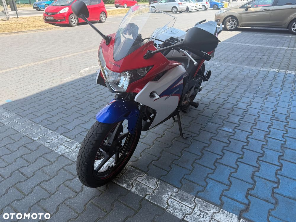Honda CBR - 2