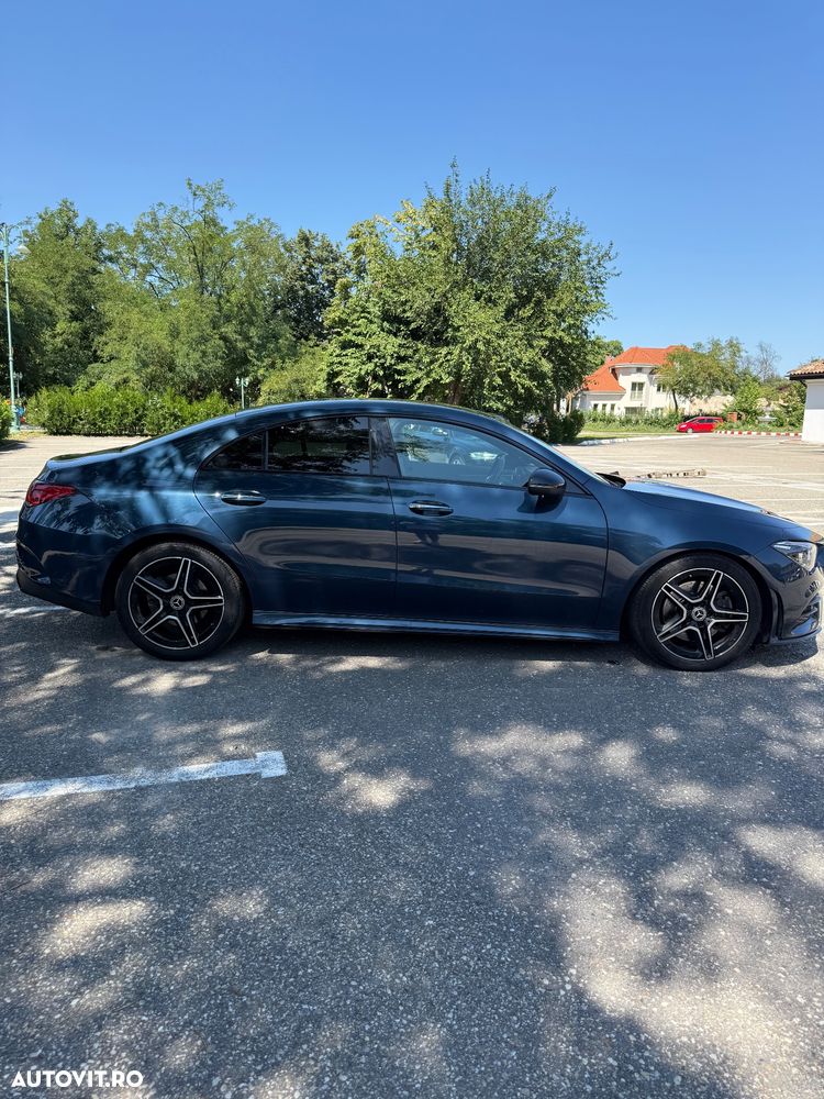 Mercedes-Benz CLA 200 - 4