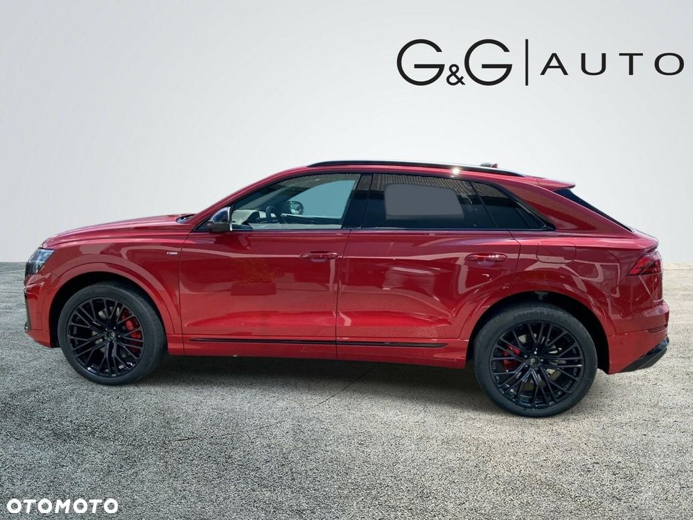 Audi Q8 - 8