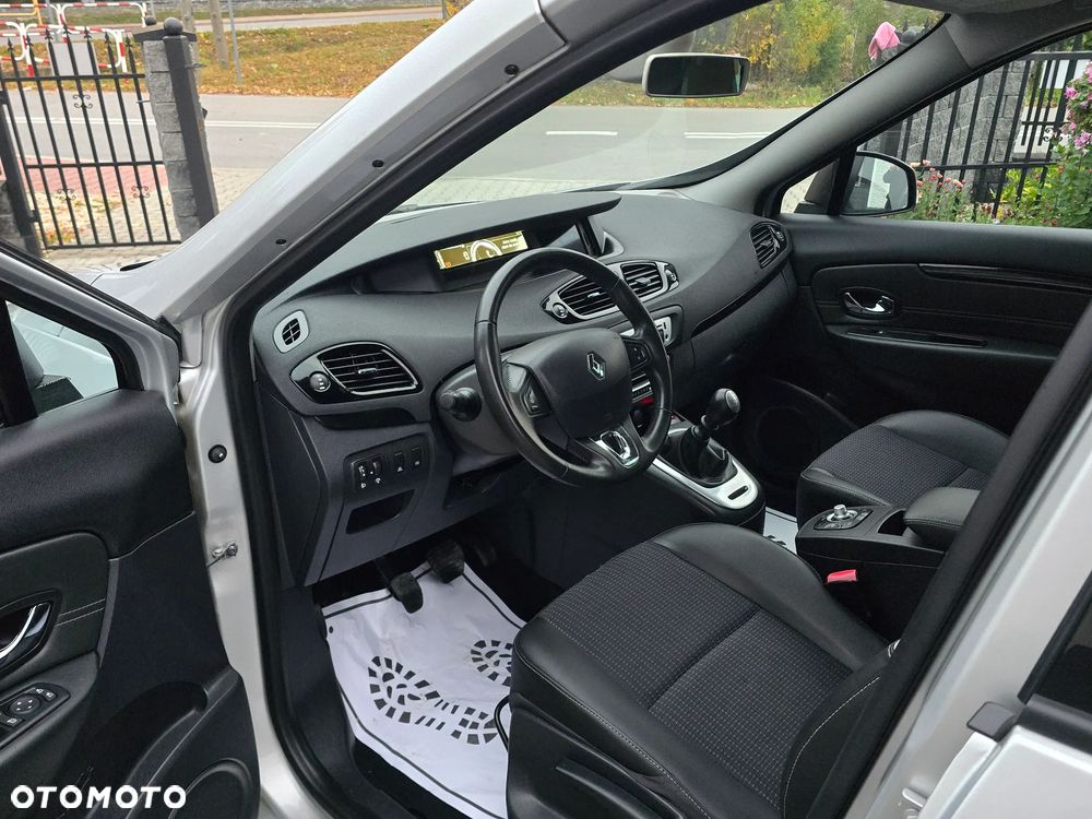 Renault Grand Scenic Energy dCi 110 S&S Bose Edition - 28