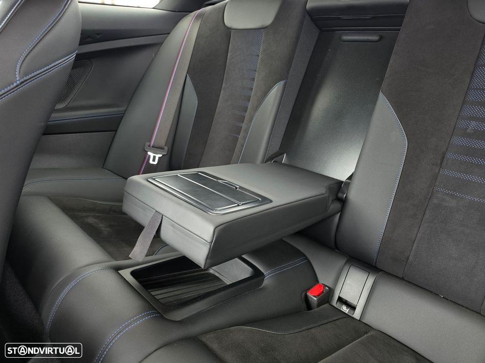BMW 220 d Coupe Pack 50 anos M Auto - 12