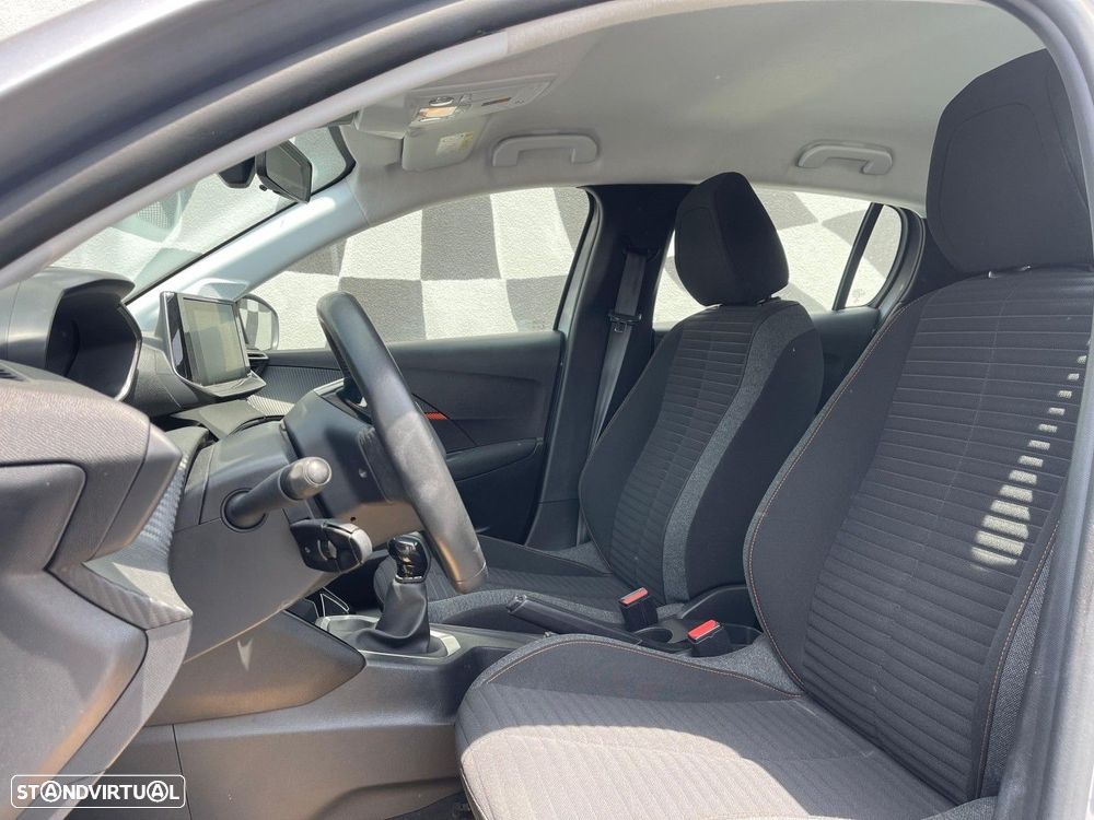 Peugeot 208 1.2 PureTech Active Pack - 4