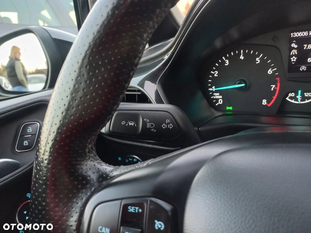 Ford Fiesta 1.0 EcoBoost S&S ST-LINE - 22