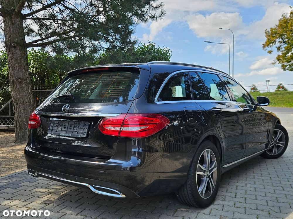 Mercedes-Benz Klasa C 180 9G-TRONIC - 2