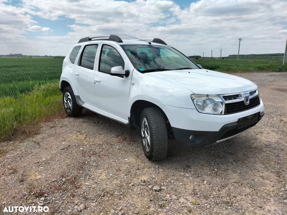 Dacia Duster 1.6 16V 105 4x2 Laureate - 2