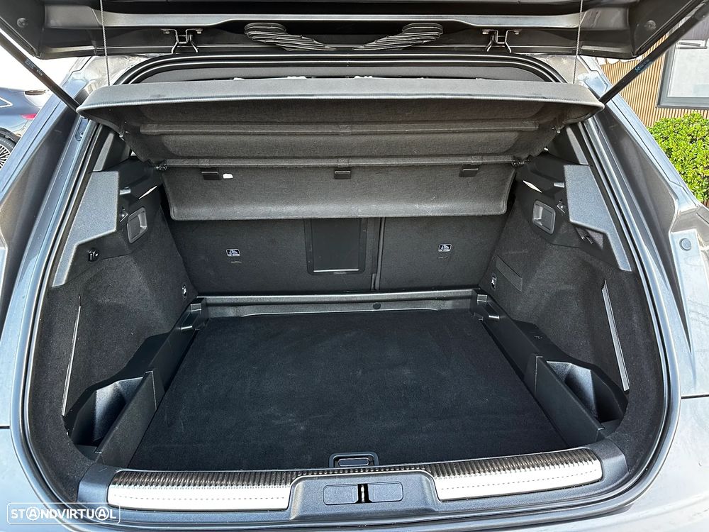 DS DS7 Crossback E-Tense Performance Line EAT8 - 39