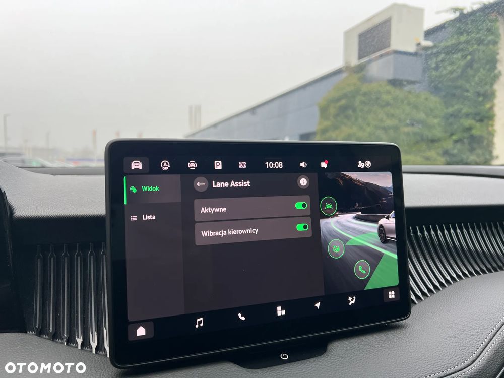 Skoda Superb 2.0 TDI SCR 4x4 Selection DSG - 9