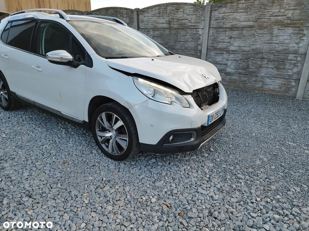 Peugeot 2008 1.6 BlueHDi Allure - 19