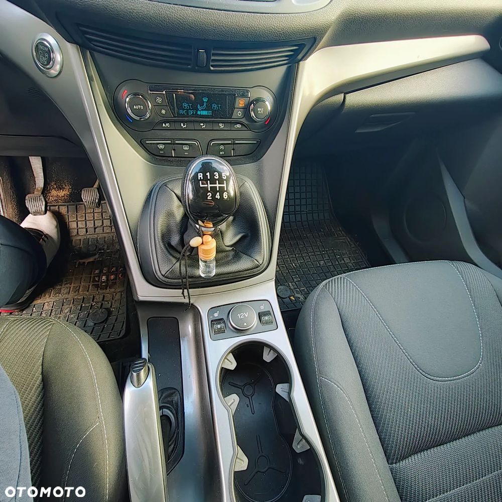 Ford Kuga 1.5 EcoBoost 2x4 SYNC - 9