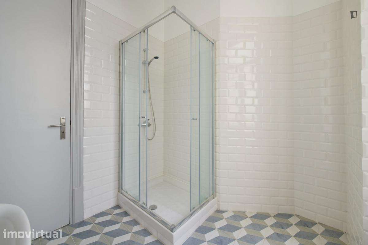 Quarto - localizado em Saldanha Lisbon - Grande imagem: 5/35