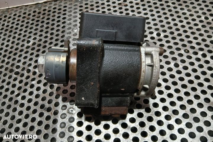 Pompa inalta presiune 03L130755E 03L130755E Volkswagen VW Golf 6 [200 - 3