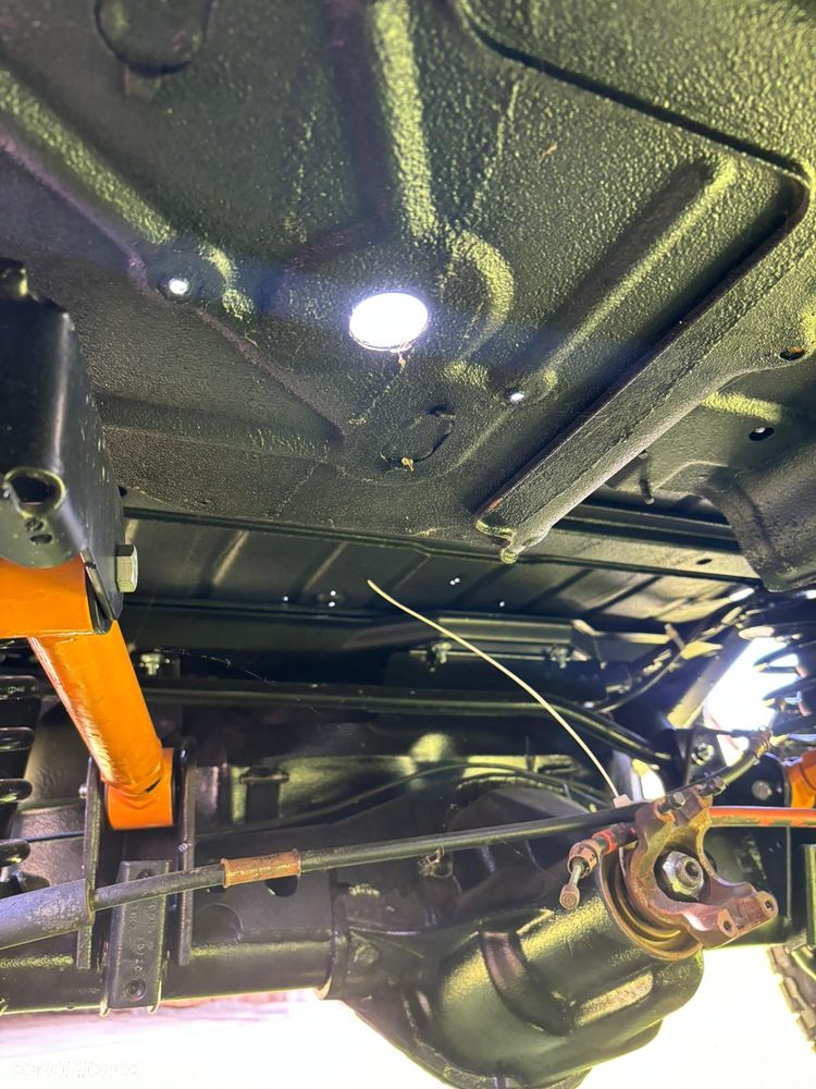 Jeep Wrangler 4.0 Sahara - 37