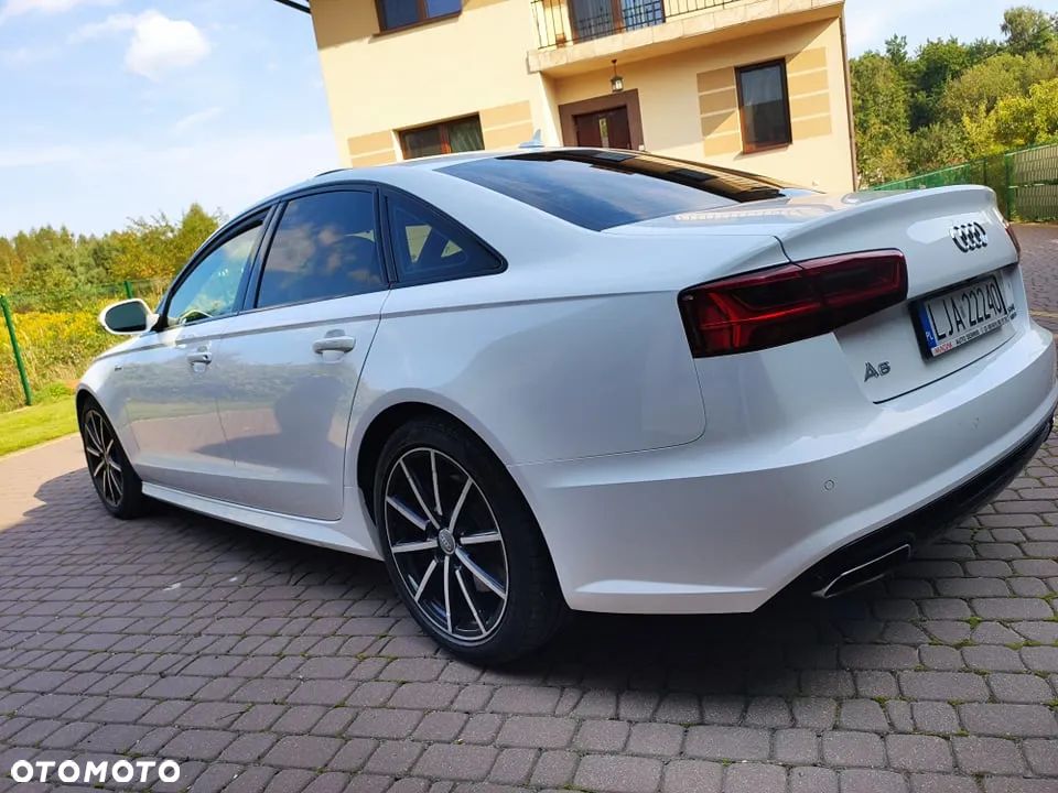 Audi A6 - 6