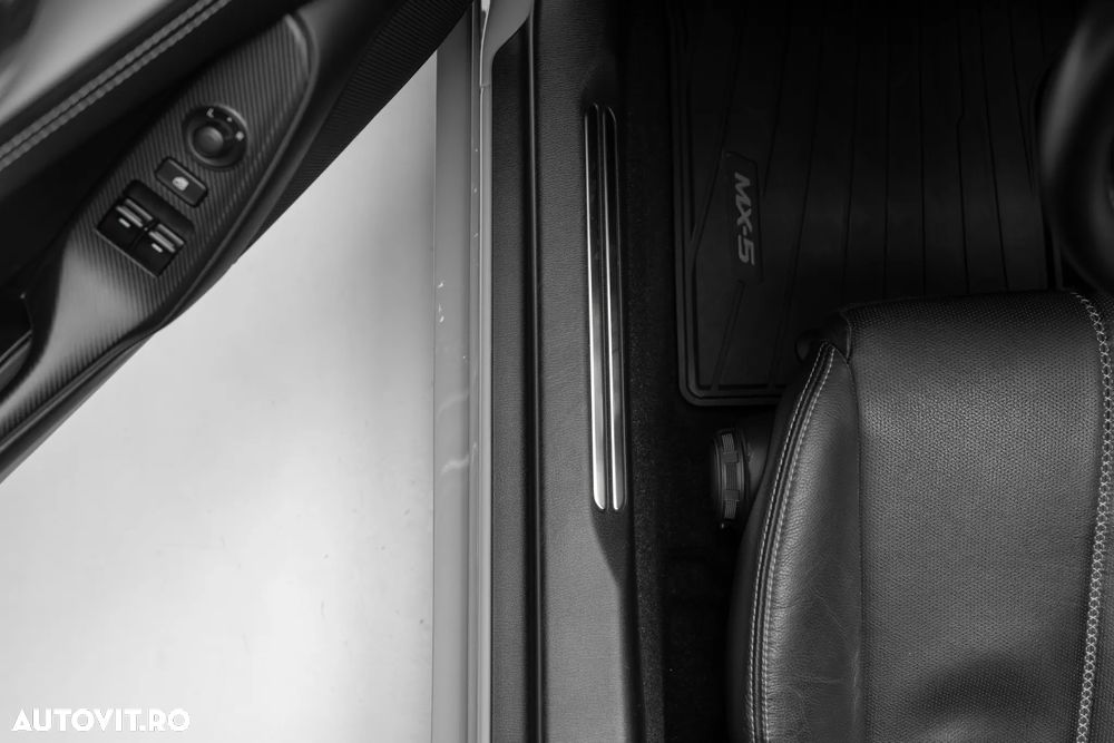 Mazda MX-5 SKYACTIV G184 Exclusive-Line - 13