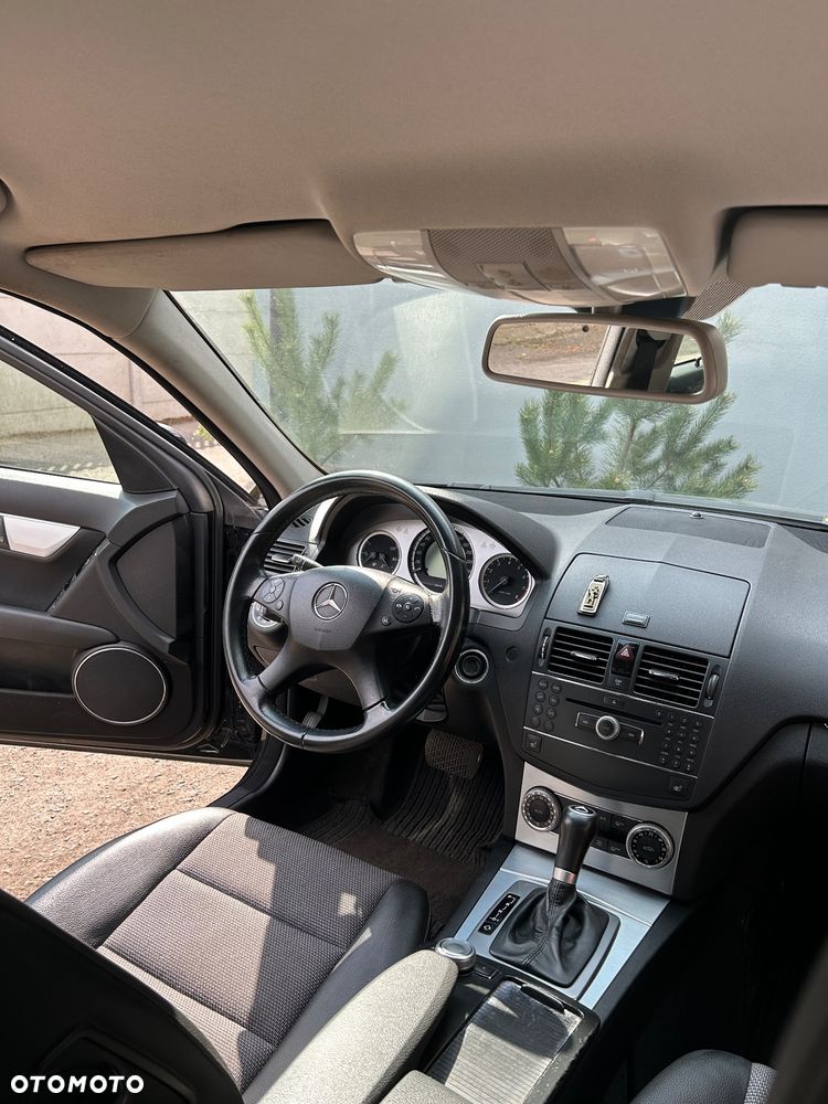 Mercedes-Benz Klasa C 200 Kompressor Automatik - 8