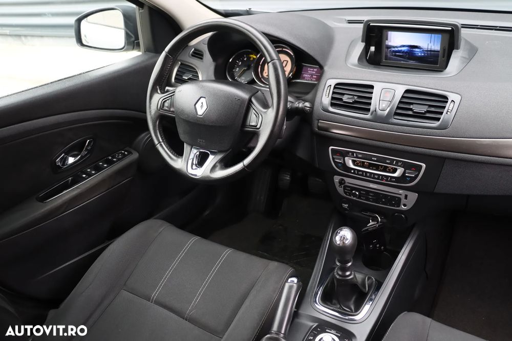 Renault Megane ENERGY dCi 110 GT LINE - 16