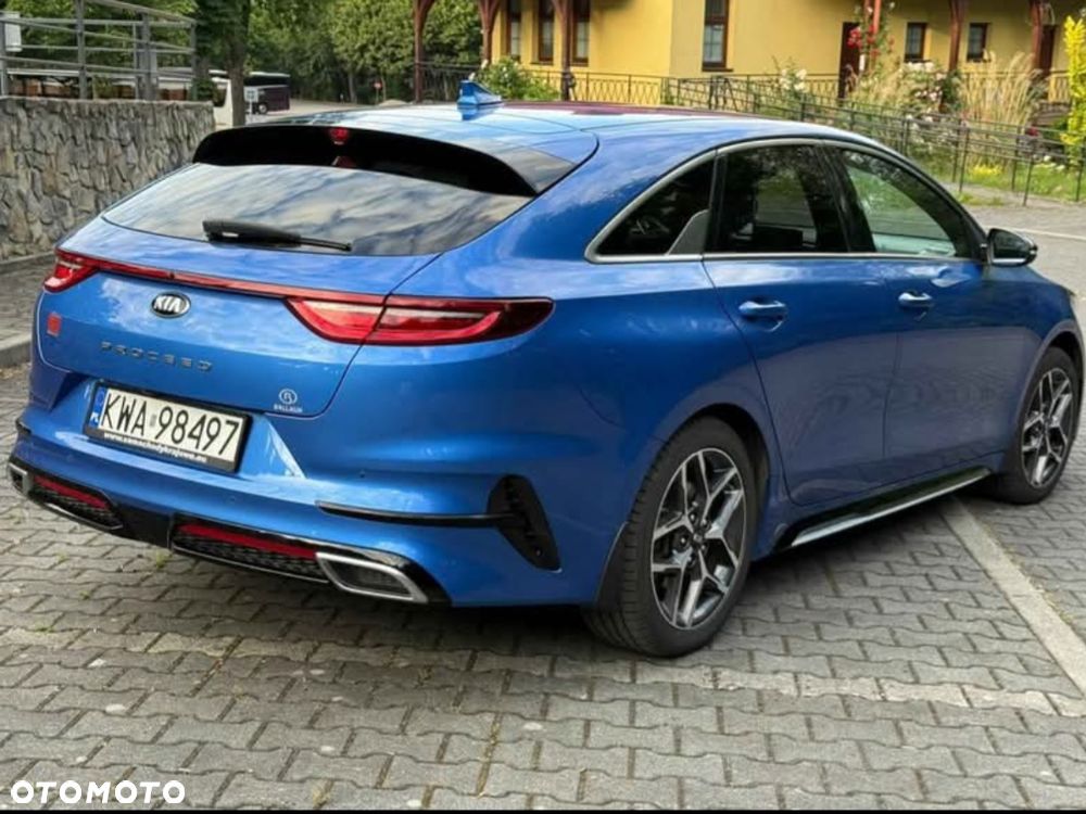 Kia ProCeed - 1