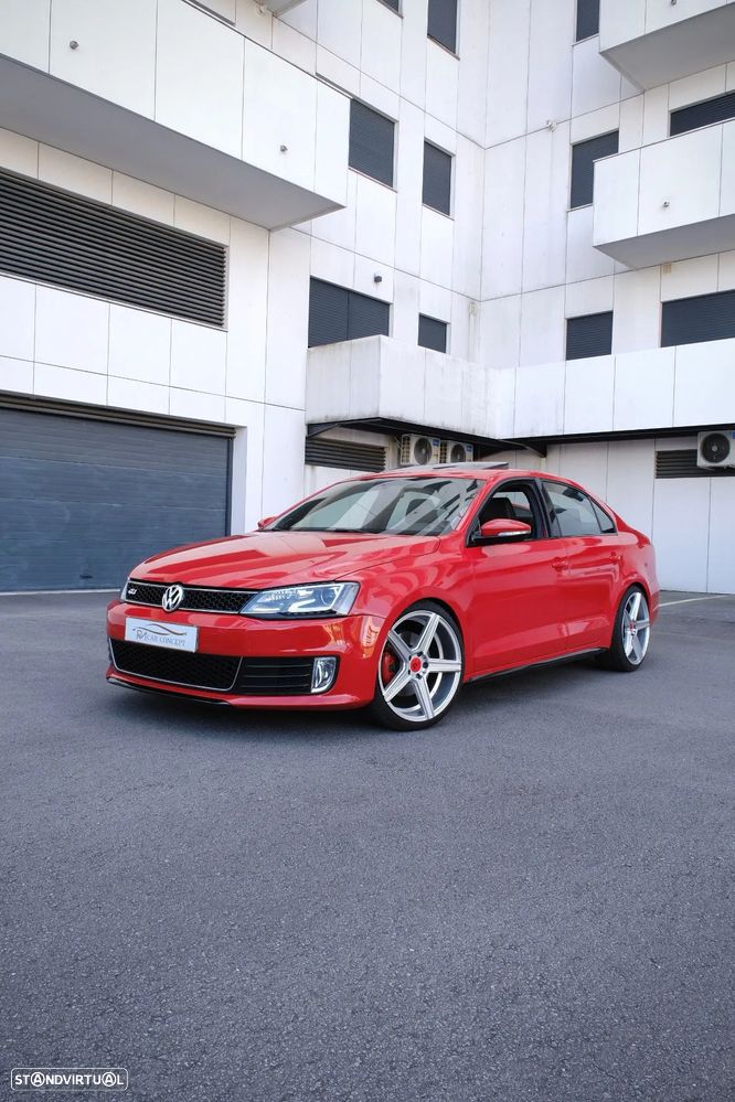 VW Jetta 2.0 TSI DSG Highline - 1