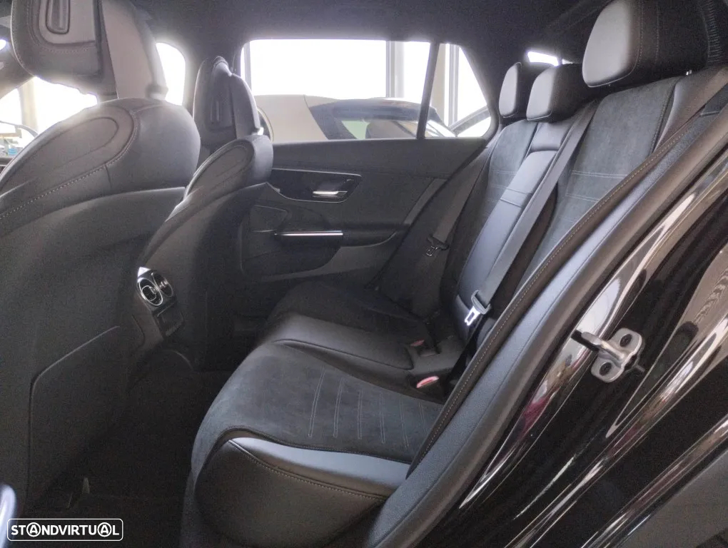 Mercedes-Benz C 200 d AMG Line - 12