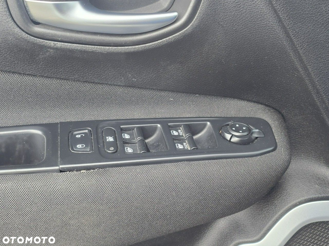 Jeep Renegade - 9