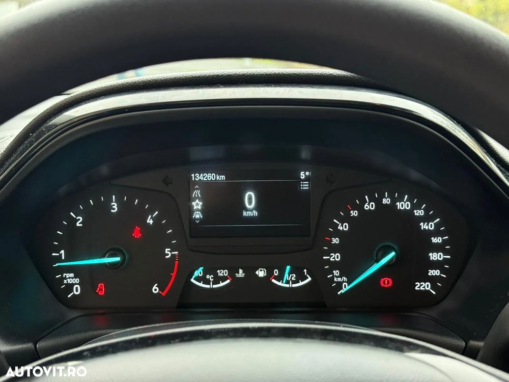 Ford Fiesta 1.5 TDCi S&S TREND - 5