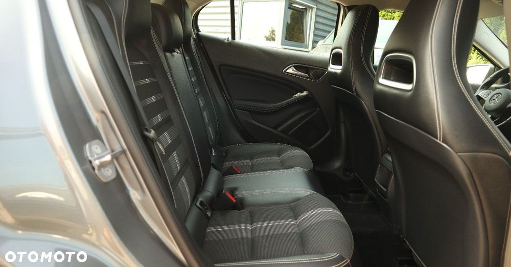 Mercedes-Benz GLA 200 (CDI) d 7G-DCT - 16