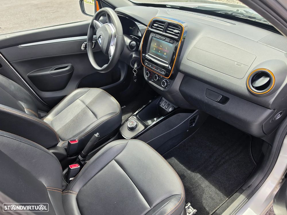 Dacia Spring Comfort Plus - 11