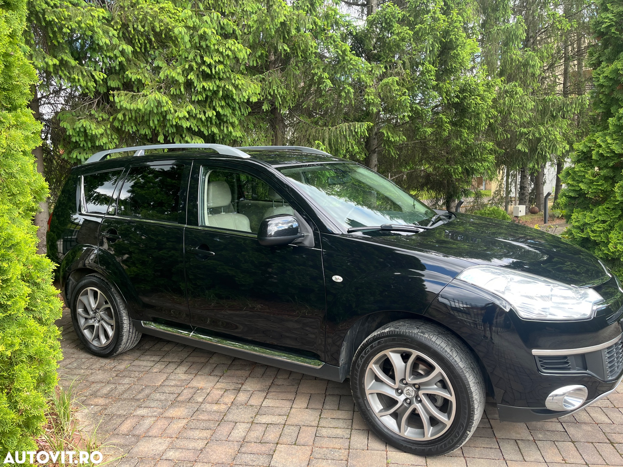 Citroën C-Crosser 2.2 HDI Confort Aut. - 3