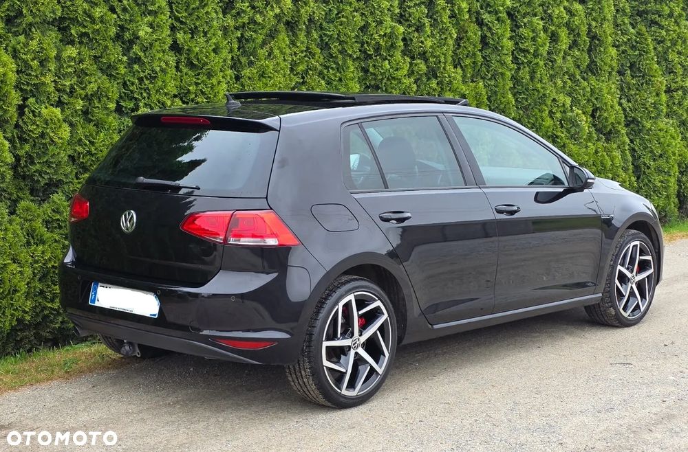 Volkswagen Golf 1.6 TDI BlueMotion Technology Lounge - 3