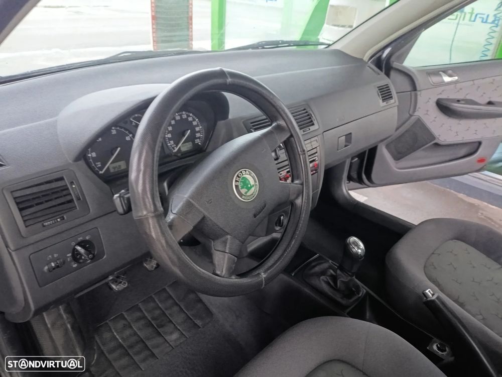 Skoda Fabia Break 1.9 TDi Elegance - 6