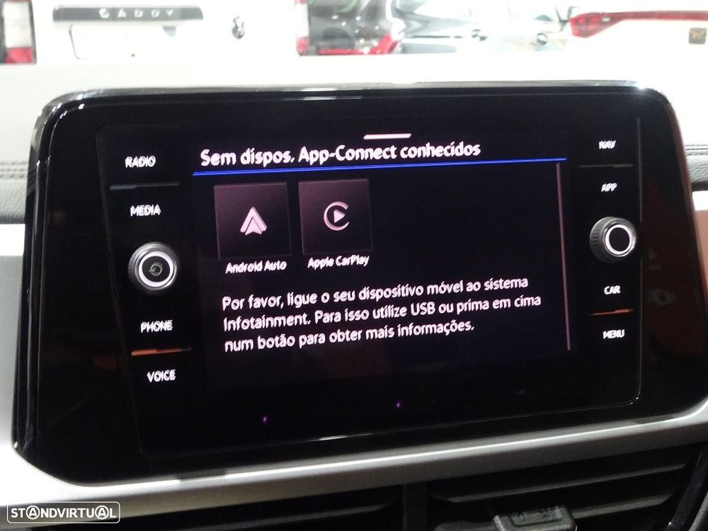 VW T-Roc 1.0 TSI Urban - 23