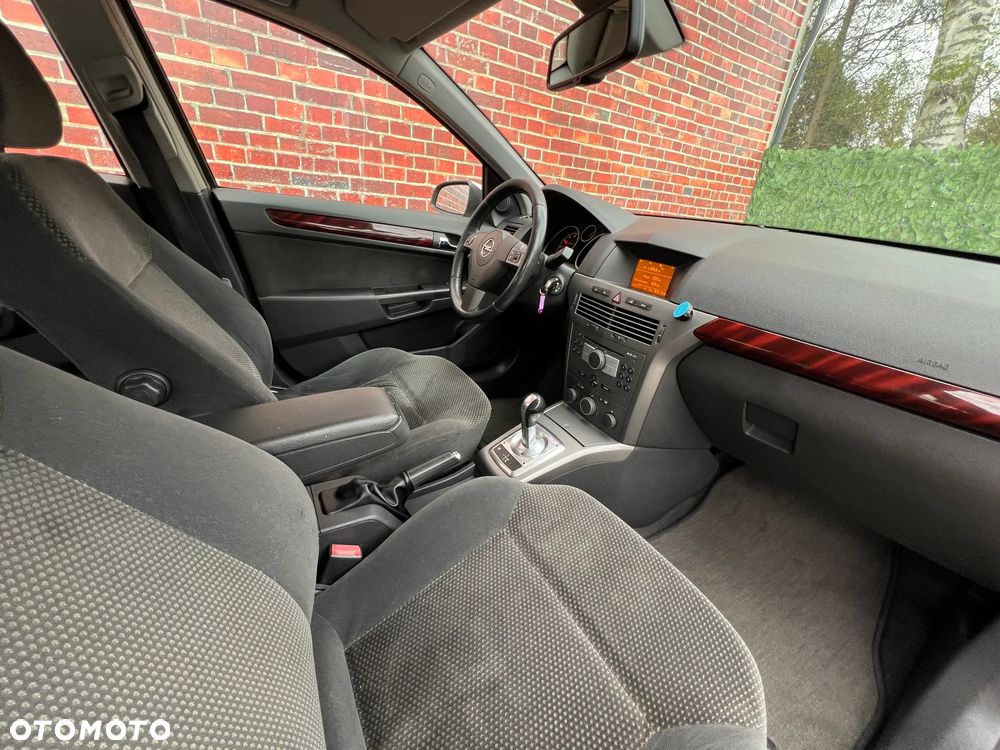 Opel Astra - 10