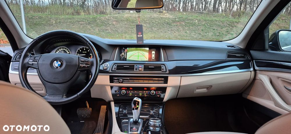 BMW Seria 5 520d - 7