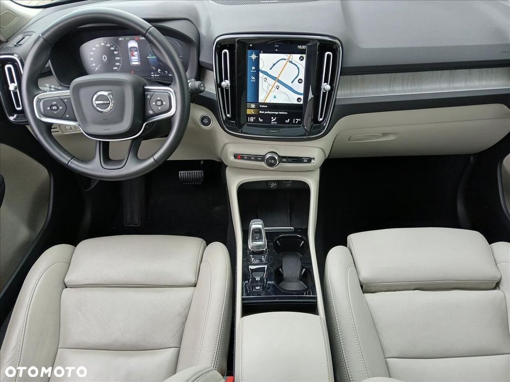 Volvo XC 40 - 10