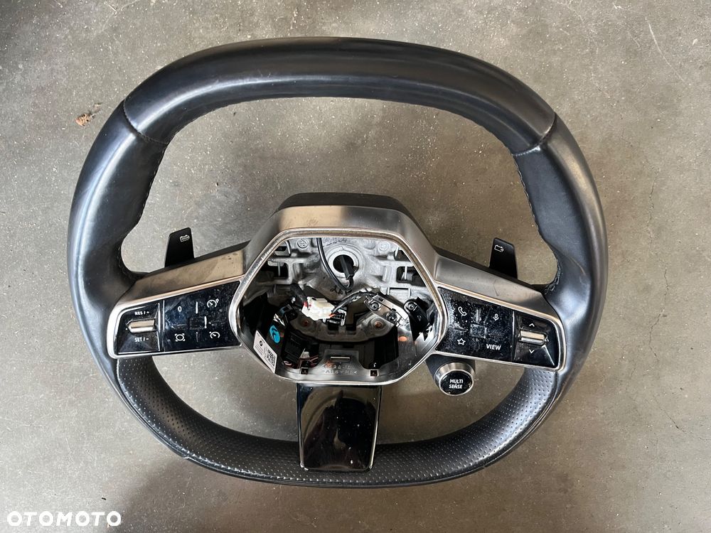 Kierownica skórzana Renault Megane V E-TECH - 2
