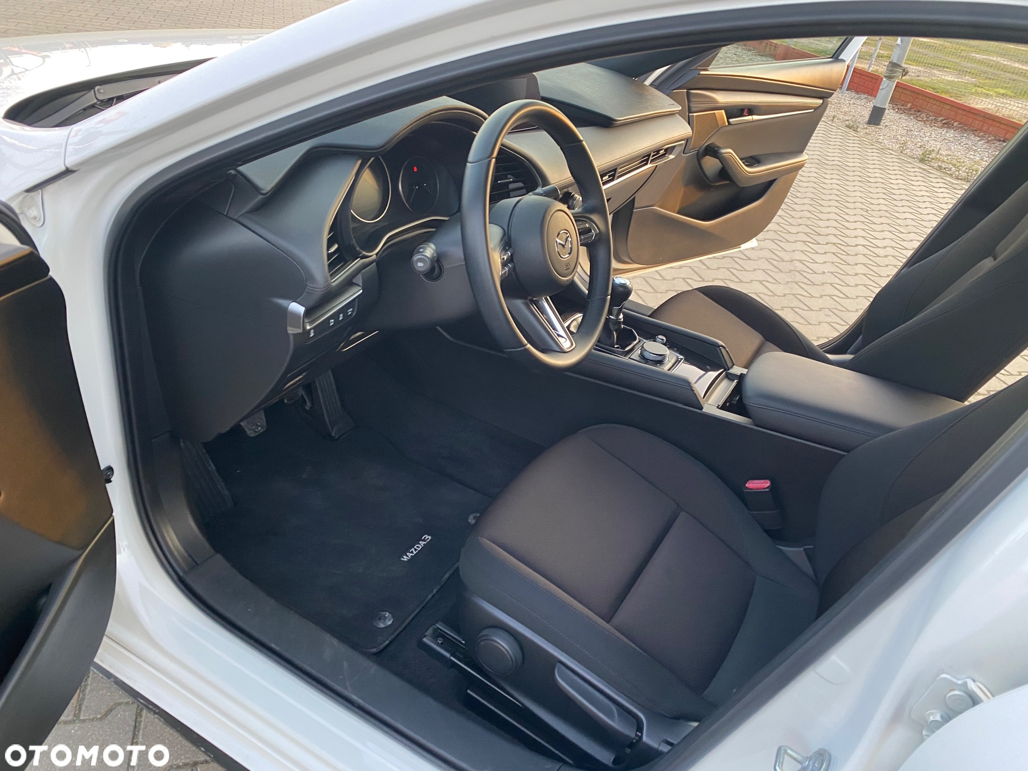 Mazda 3 e-SKYACTIV-G 122 M HYBRID PRIME-LINE - 5