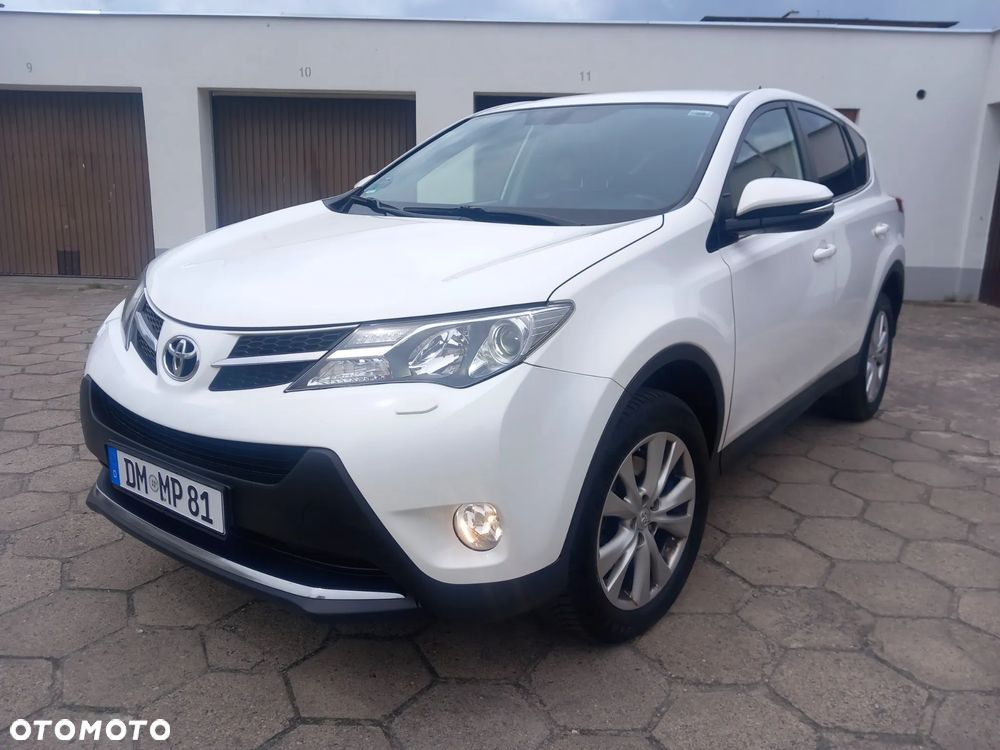 Toyota RAV4 2.2 D-4D 4x4 Executive - 1