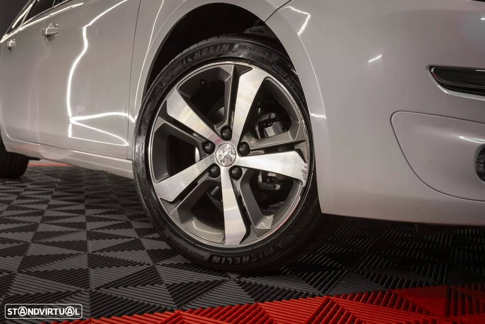 Peugeot 308 SW 1.6 BlueHDi Allure - 4