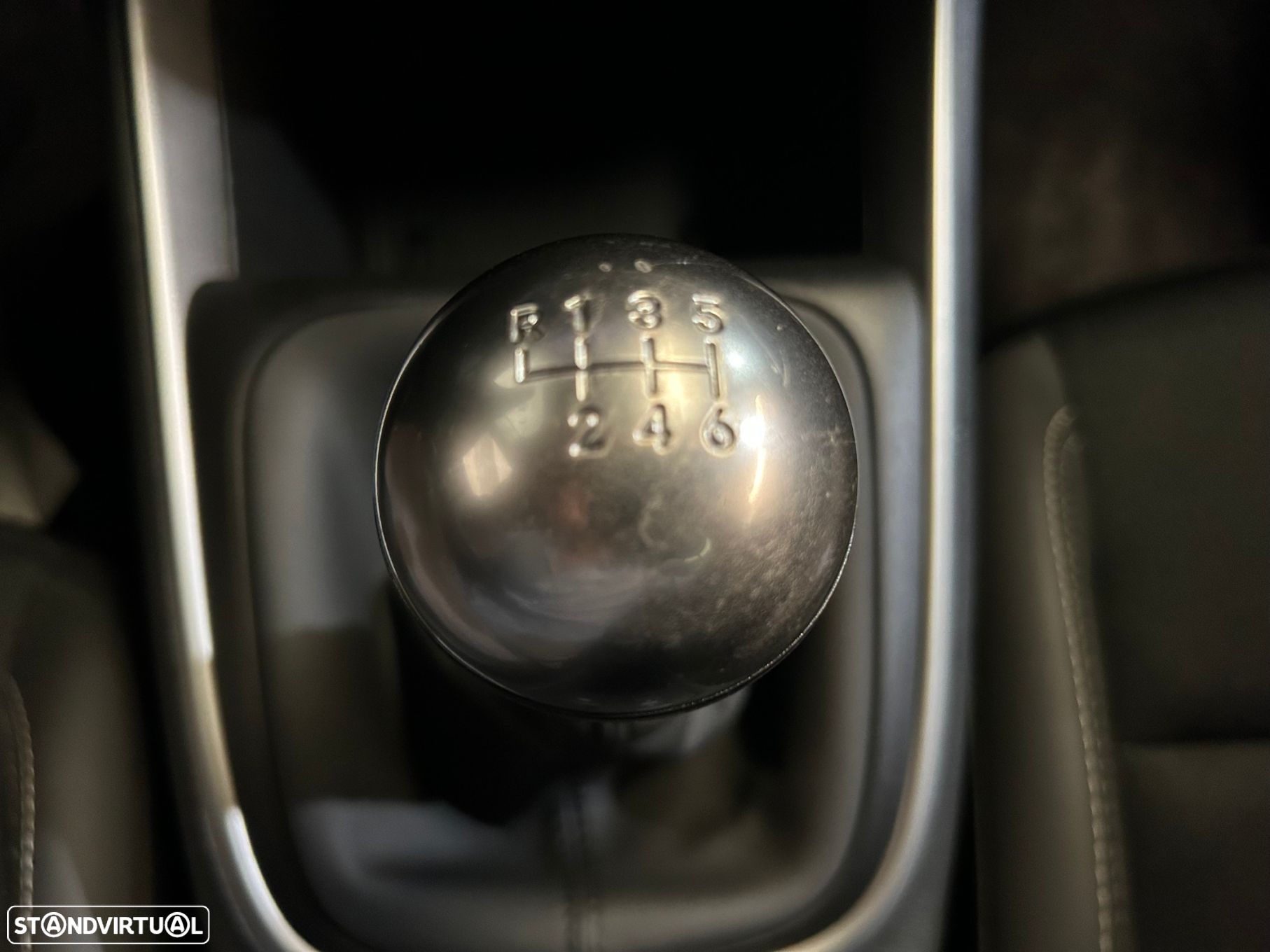 Jeep Avenger 1.2 GSE T3 Longitude - 34