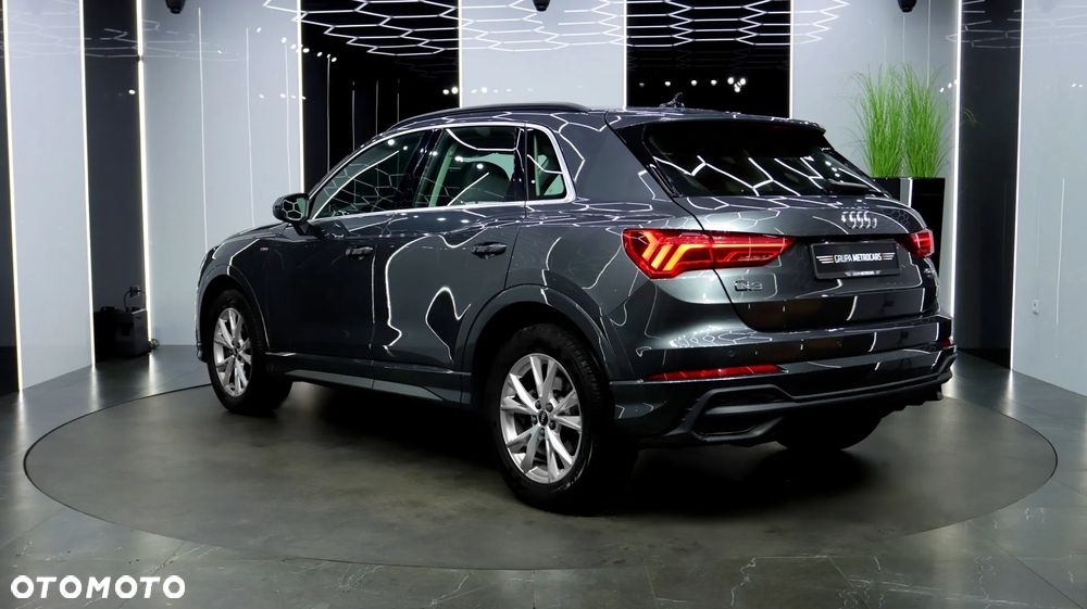 Audi Q3 40 TDI Quattro S Line S tronic - 8