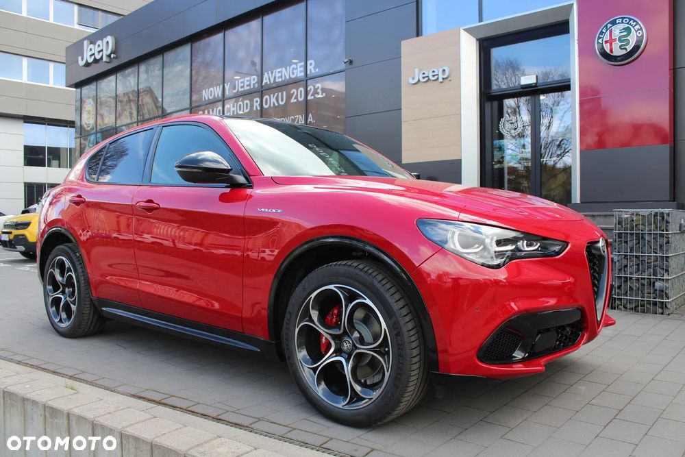 Alfa Romeo Stelvio 2.0 Turbo Veloce Q4 - 4