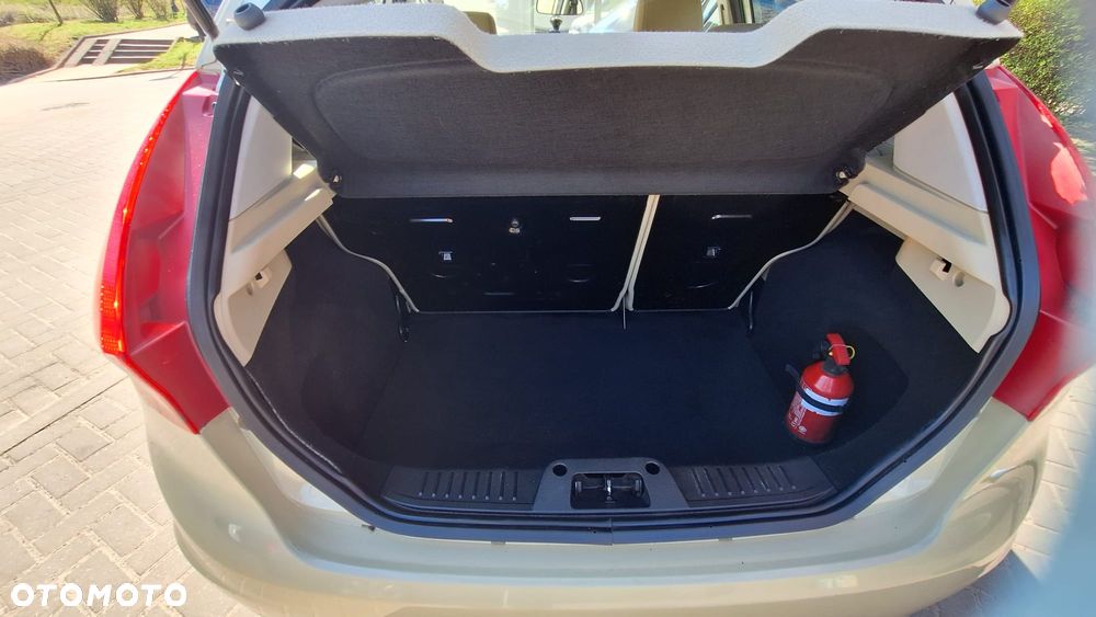 Ford Fiesta 1.4 Ghia EU5 - 14