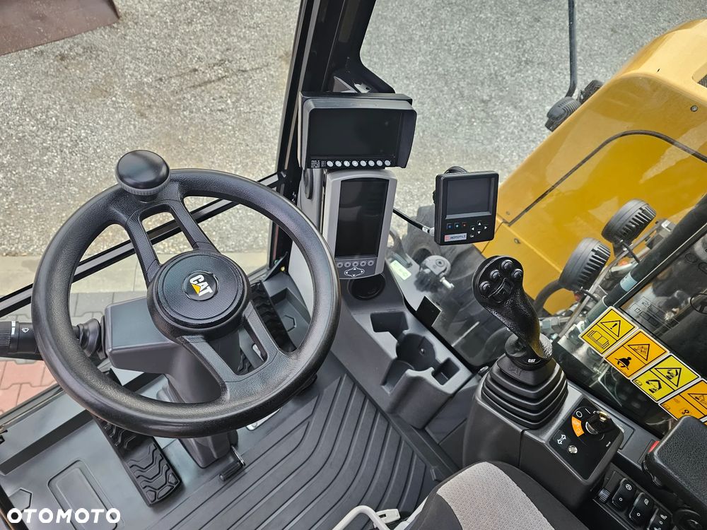 Caterpillar M 315 F - 9