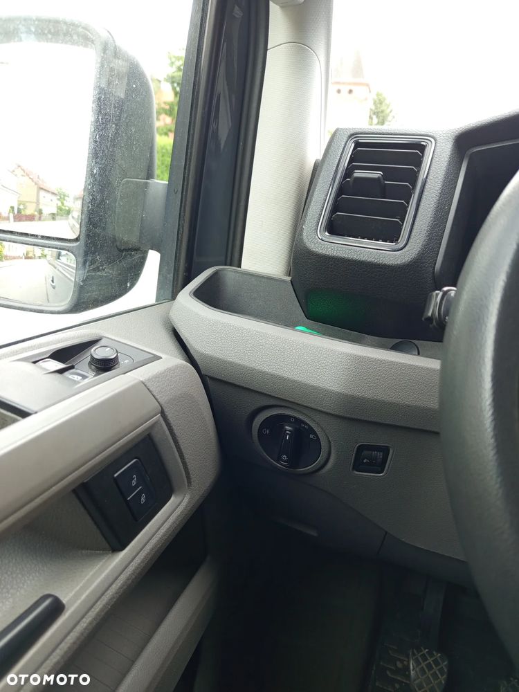 Volkswagen Crafter - 8