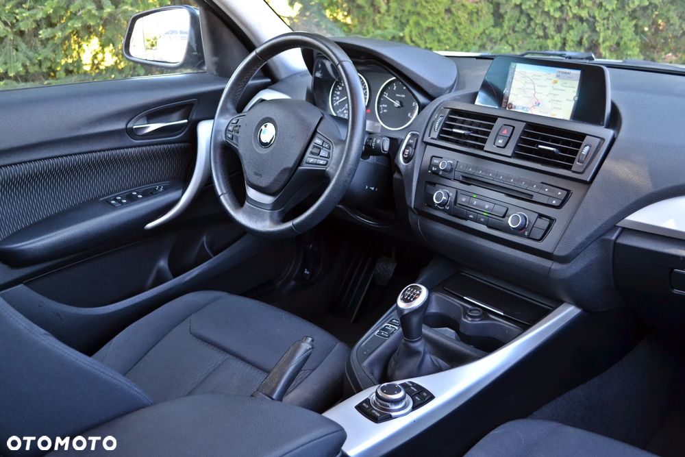 BMW Seria 1 - 19