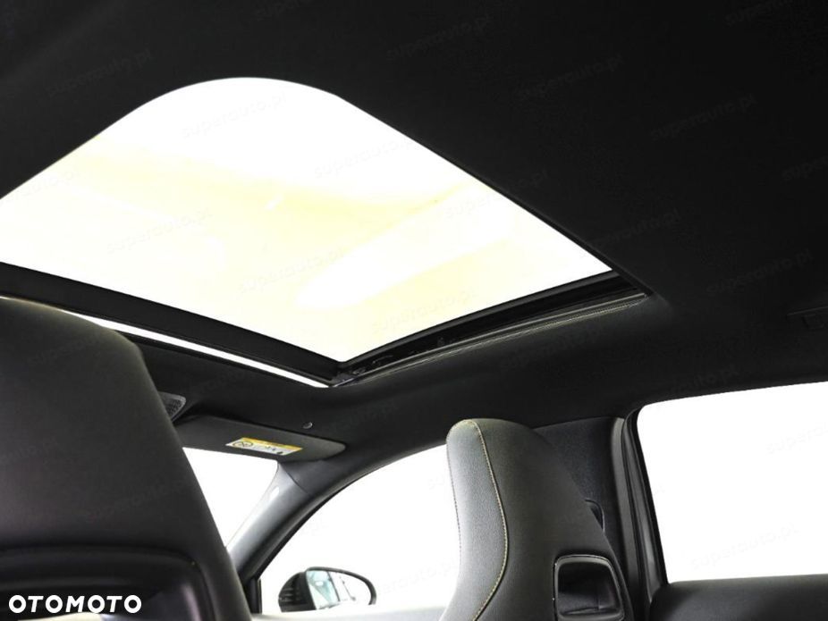 Mercedes-Benz Klasa A 45 S AMG 4-Matic 8G-DCT - 15