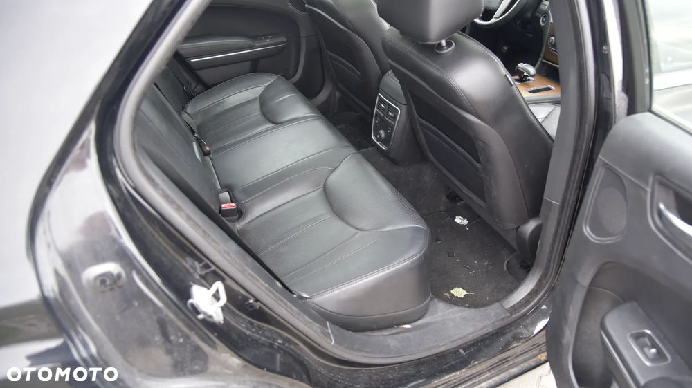 Lancia Thema 3.6 V6 VVT 24V Automatik Executive - 11