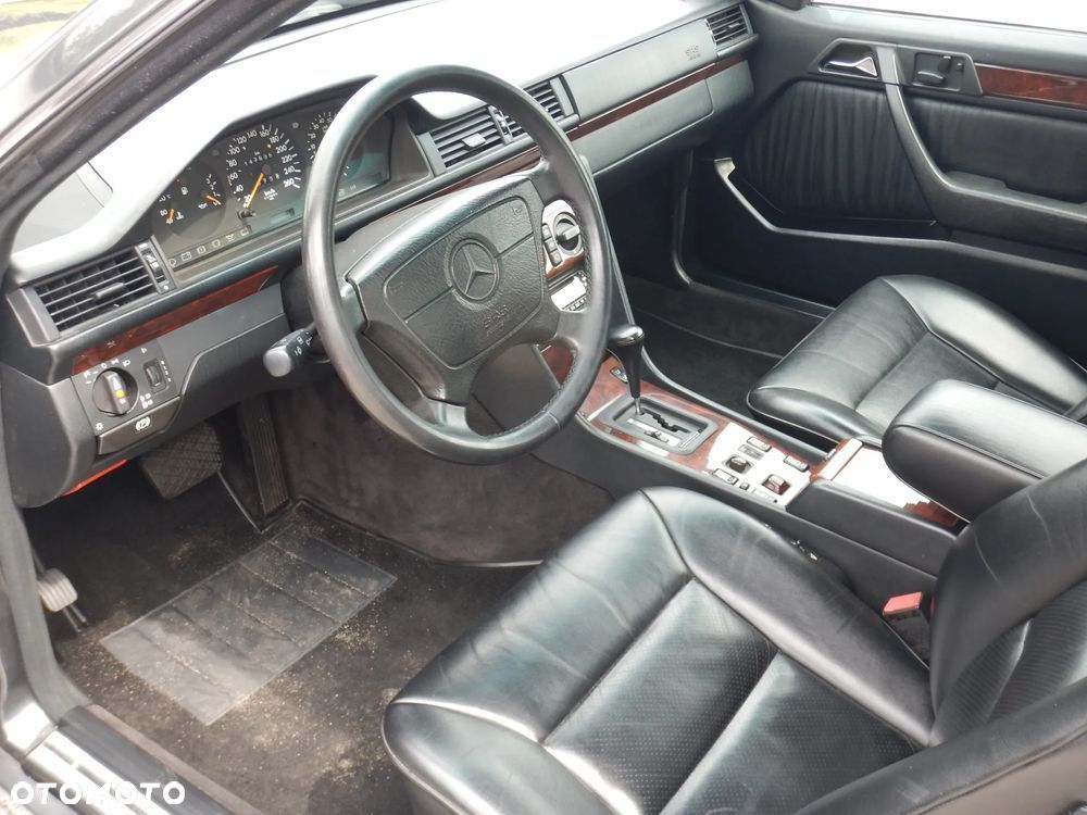 Mercedes-Benz W124 (1984-1993) - 8